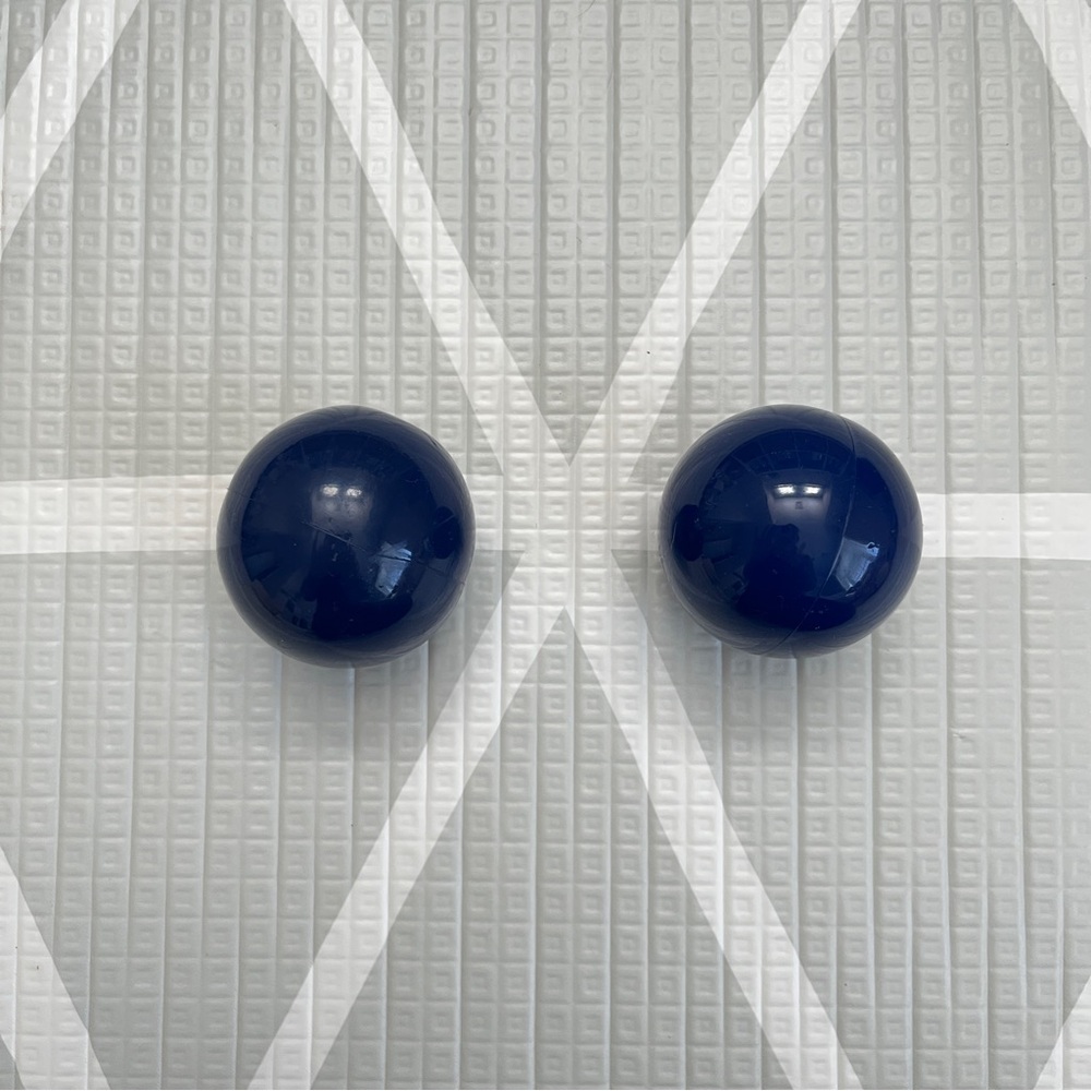 Lovevery Opposites Balls